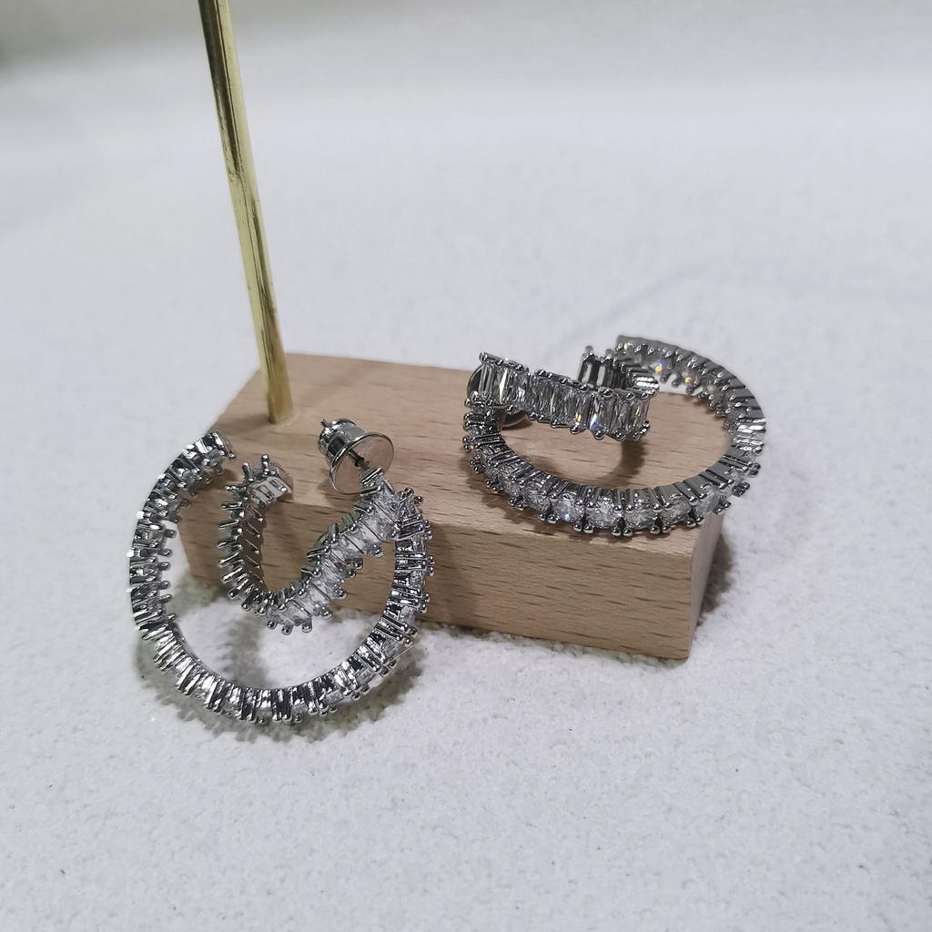 Heart Necklace Women's High Jewelry Set Luxury Pearl Necklace Earrings Ring Bracelet Suitable for Wedding Gifts