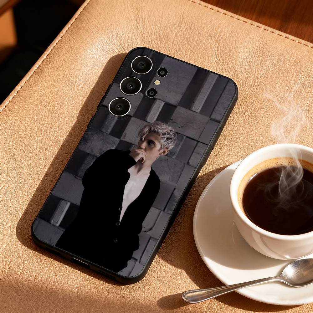 

Charismatic T-Troye Sivan Singer Phone Case For Samsung S26,S25,24,23,22,30,21,10,9,Ultra,Plus,Lite,Black Soft Case Samsung S30plus5G