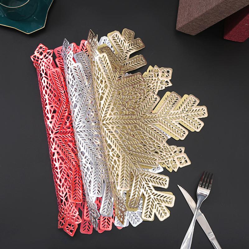 1PC Table Decorations Home Decor Stain Resistant Restaurant Decoration Thermal Insulation PVC Snowflake Meal Mat Party Supplies