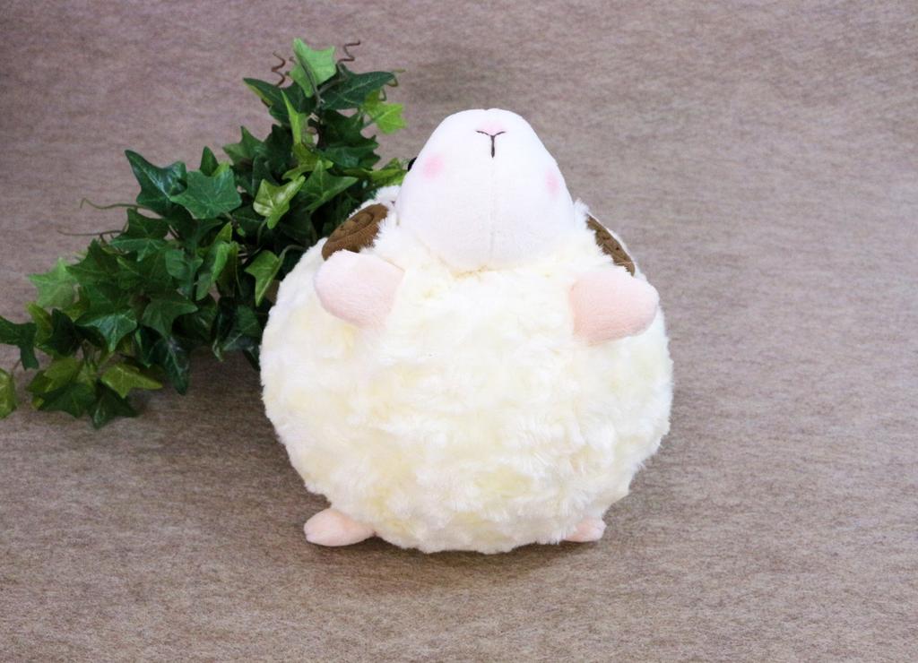 Marucchi Sheep Large Ivory 533-0160