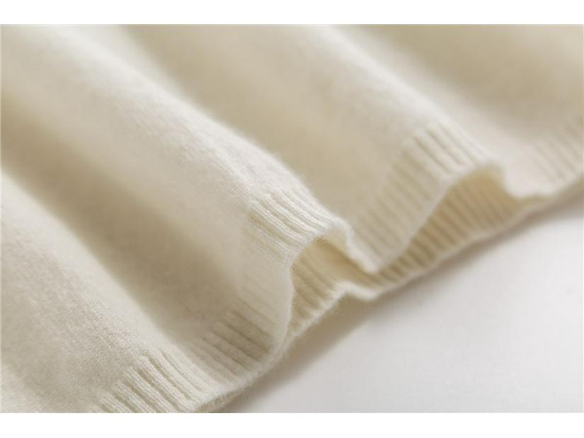 Women's Slim Fit Cashmere Spaghetti Strap Vest: Round Neck Sleeveless Knit Sweater for Autumn/Winter
