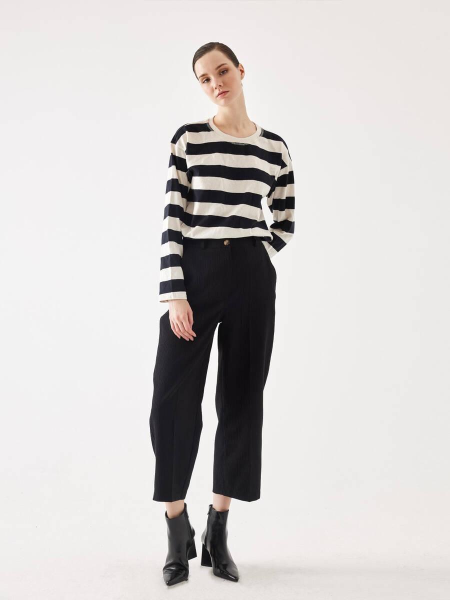 

Бархатные черные короткие брюки 40 разноцветный