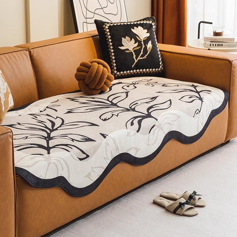 

French Irregular Special-Shaped Sofa Cushion, High-End Seat Cushion, Universal In All Seasons, Non-Slip Special-Shaped Straight-Row Sofa Cover 90*90cm