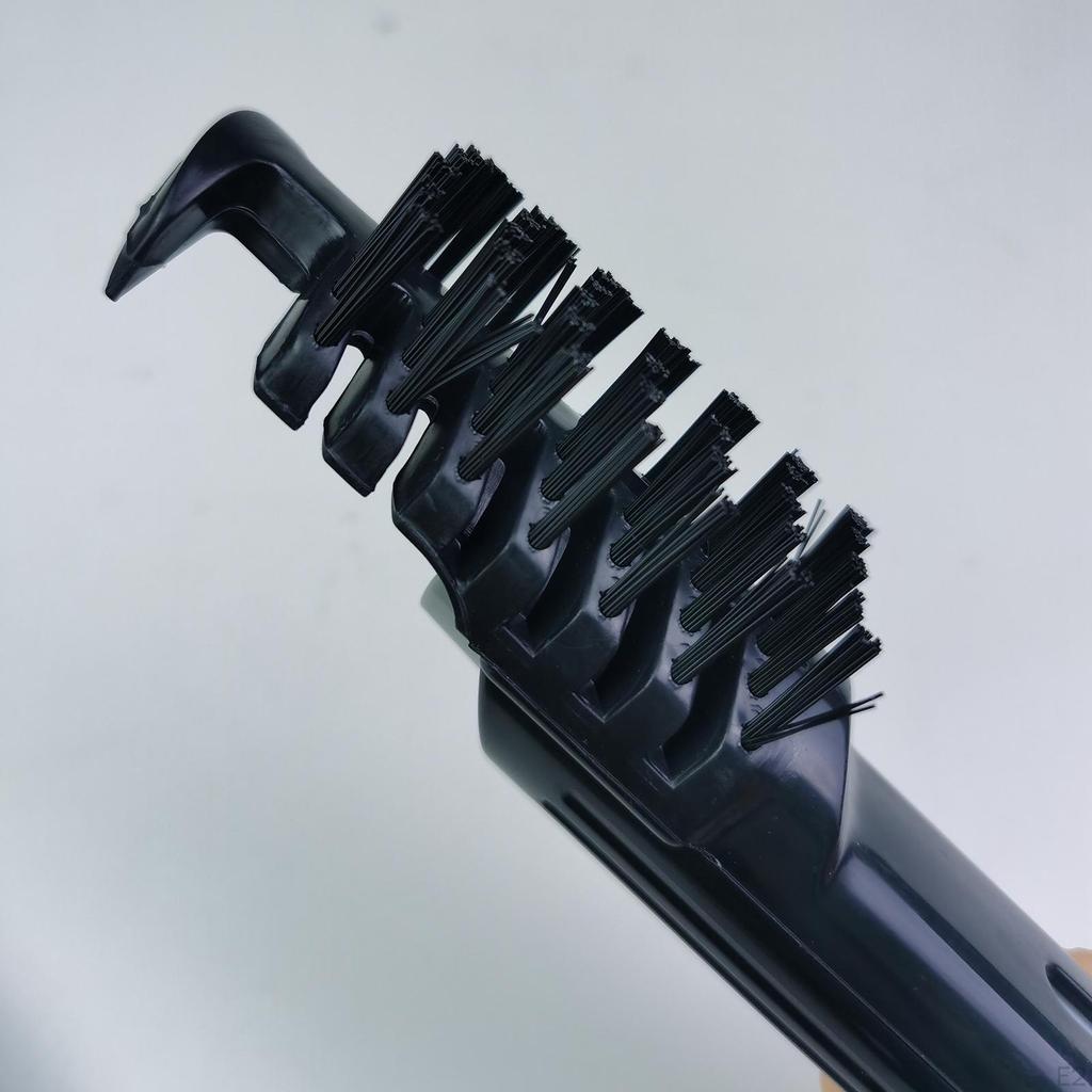 Golf Groove Club Wet Cleaner with Detachable Water Spraying Bottle Ball Irons Wedges Washer