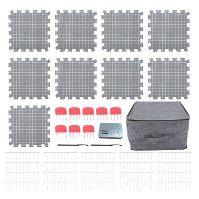 9 ks Pletacích blokovacích podložiek 200 ks špendlíkov typu T 8 ks hrebienkov 2 ks súprava ihiel s veľkým očkom pre