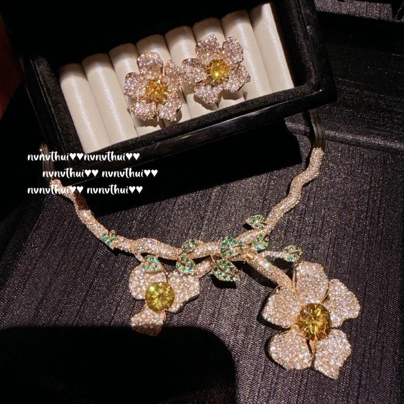 Vintage Floral Vine Necklace Earrings Set 18K Gold Plated Zirconia Jewelry Women French Retro Style