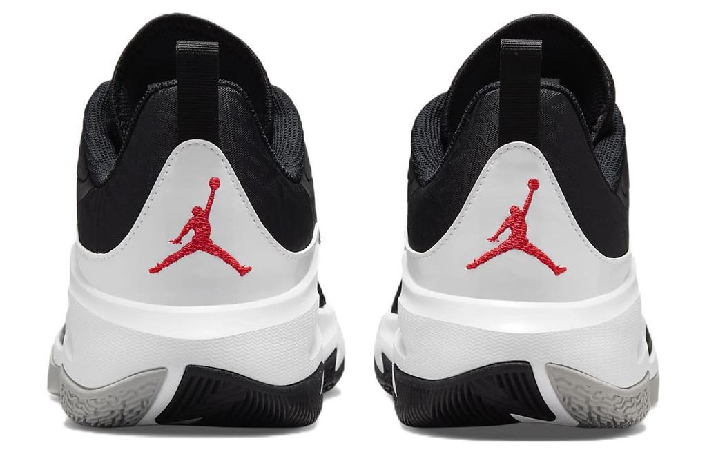 Air Jordan One Take 3 PF 'Negro Gris Niebla'