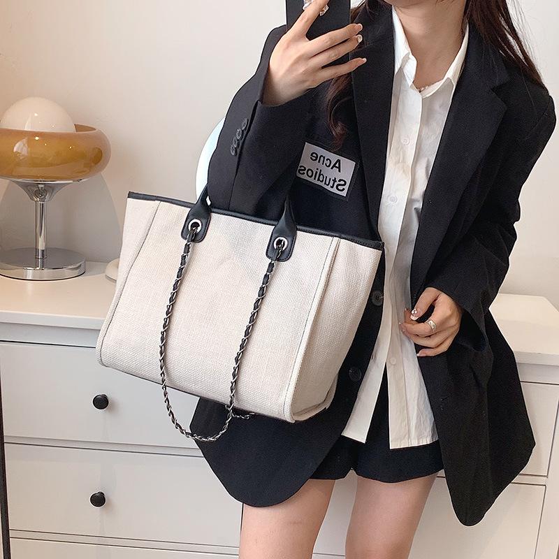 Women's Bag New Large-capacity Trendy Bag Contrasting Color Chain Tote Bag, Shoulder Bag Portable