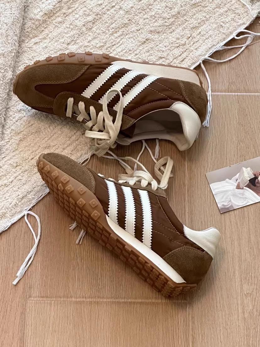 

Подходящие по цвету кожаные ретро женские новые легкие и дышащие повседневные кроссовки для занятий спортом на плоской подошве Forrest Gump женские 40