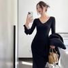 [] Early autumn new black big v-neck slim-fitting long-sleeved dress, high-end hip-wrapped knitted long skirt