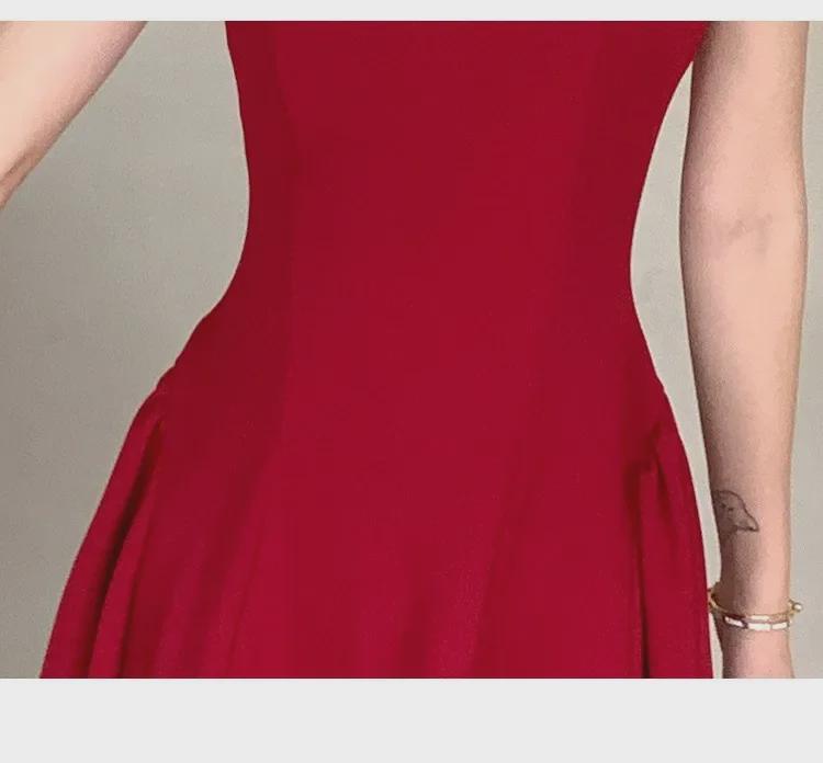 2025 Elegant Red Swing Skirt Dress: New French-Style Suspender for Women