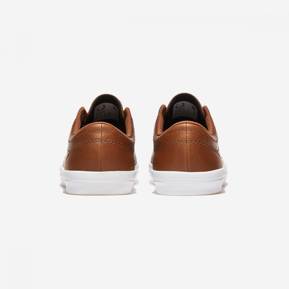 Fred Perry Base Leather B7311 Hnědá šampaňská C55 