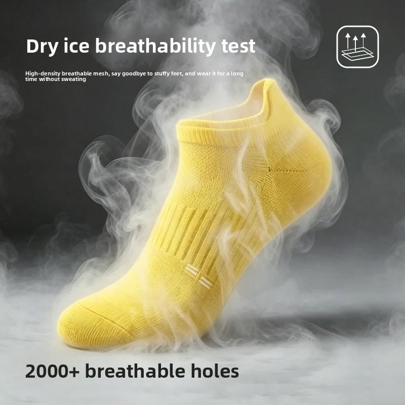 Running Socks - Slender-mouthed Breathable Quick-drying Sports Short Socks with Anti-slip Properties for Fitness and Swimming.