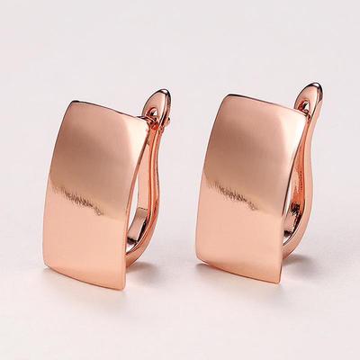 2024 koreanische Paar Ohrringe: Glänzende rechteckige Ohrstecker aus Roségold