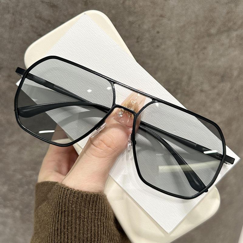 Vintage Polarized Sunglasses Men Fashion Black Shades Eyewear Retro Trendy Brand Design Sun Glasses For Driving Fishing