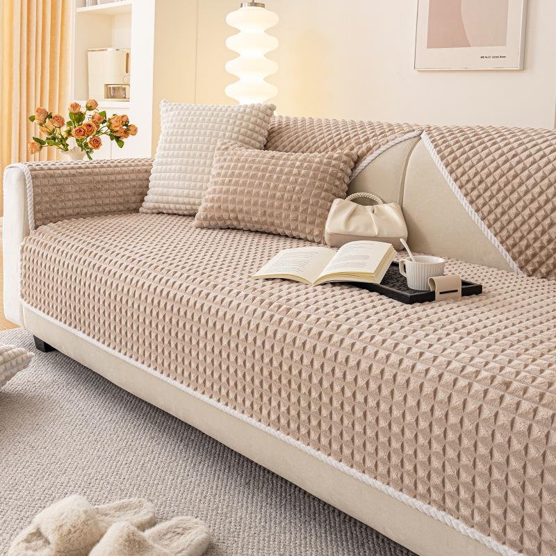 Cream Wind Short Plush Sofa Cushion Winter Thickened Farai Velvet New  Autumn And Winter Sofa Cover Cover Cloth Towel