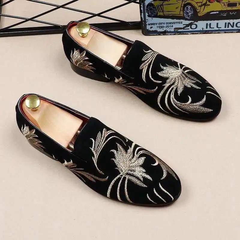 Men's Fashion Suede Leather Embroidery Loafers Mens Casual Printed Moccasins Wedding Shoes Man Party Driving Flats Sizes 38-48
