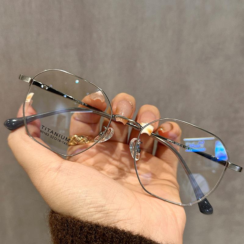 Ultra Light Gold Wire Retro Large Frame Versatile Glasse Professional Can Be Equipped With Myopia Lenses MH9016