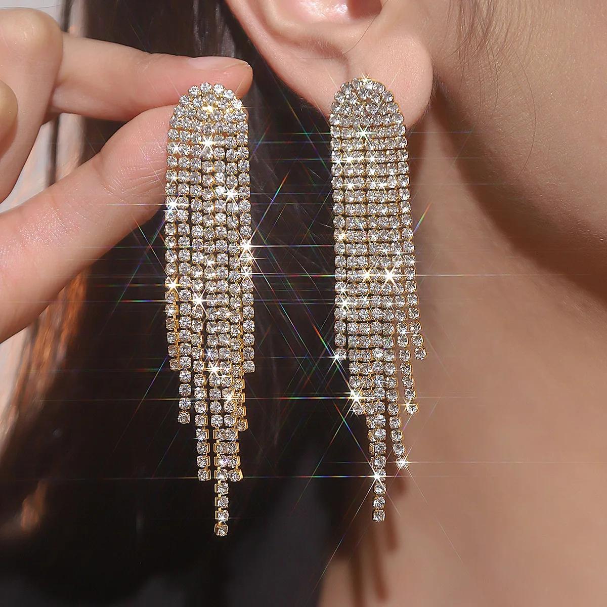 

FYUAN Fashion Long Tassel Drop Earrings for Women Black Gold copper Color Rhinestone Dangle Earring Wedding Party Zircon золотий