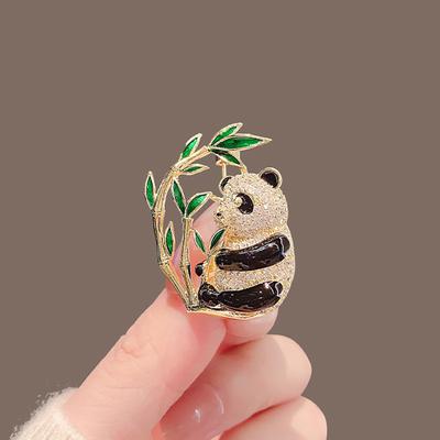 Giant Panda Brooch, High-end Female Corsage, High-end Design Sense, Niche New Clothes, Suits, Pins and Accessories