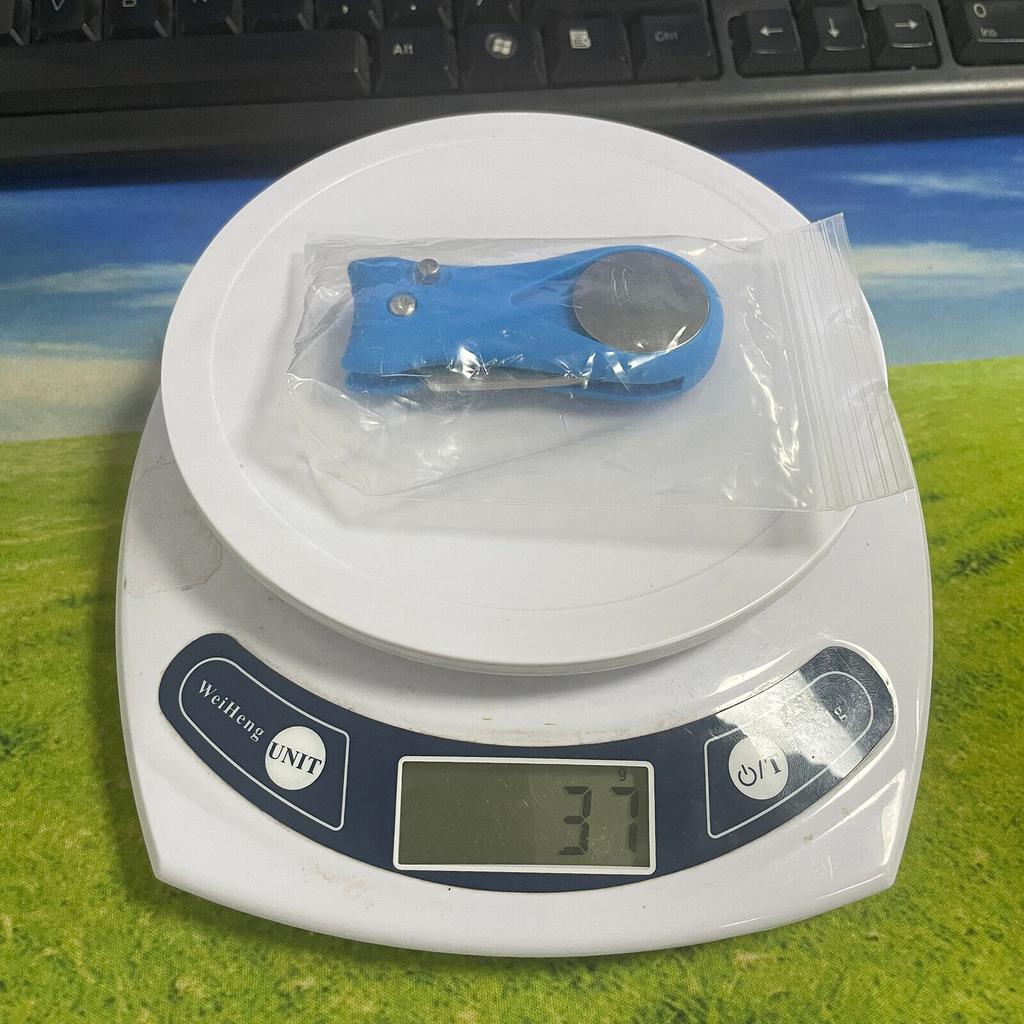 Foldable Golf Tool With Pop-up Button Magnetic Ball Marker Screwdriver Cordless