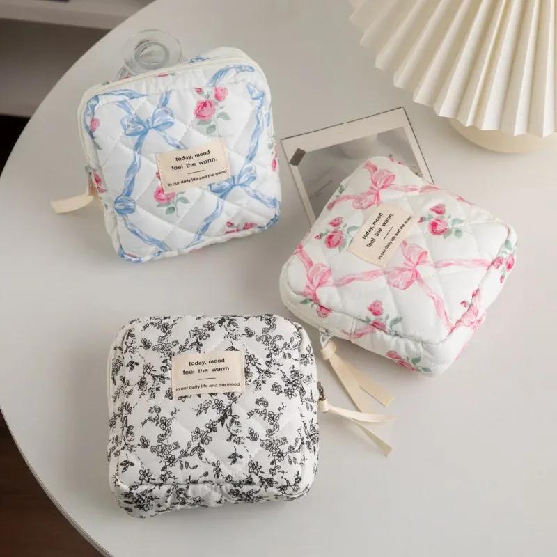 Cute Bow Makeup Bag for Women Lipstick Toiletry Cosmetic Pouch Case Student Sanitary Napkin Tampon Storage Case Organizer Case