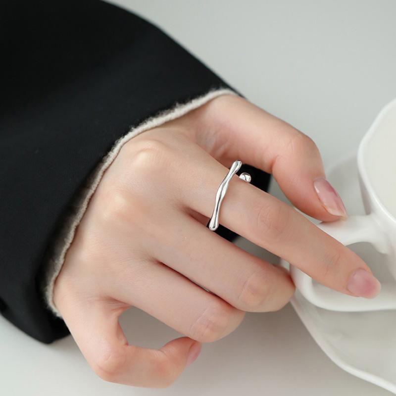 Geometric 925 Silver Irregular Band Ring for Women - Niche Design, Light Luxury, Open Index or Tail Finger Ring