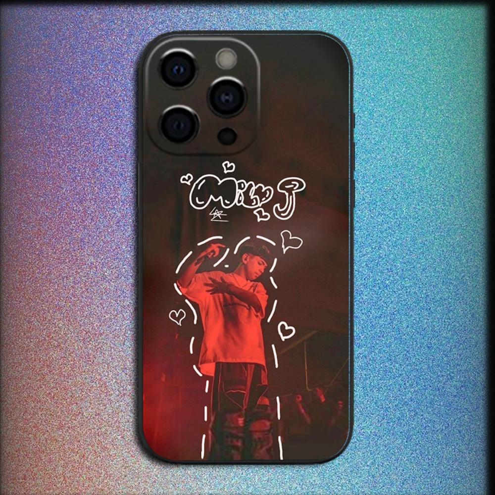 

Singer M-Milo J Phone Case For iPhone 16,15,14,13,12,11,Pro,X,XS,Max,XR,Plus,Mini Soft Black Cover iPhone13