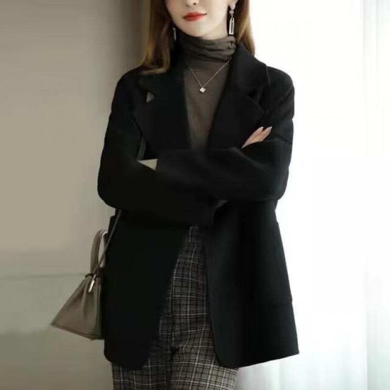 2023 Autumn/Winter Women's High-End Thick Herringbone Wool Coat - Casual Trendy Design