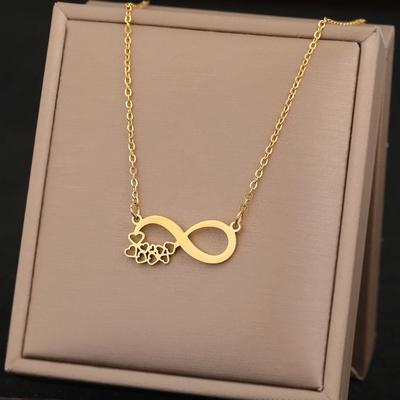 Minimalistický styl nekonečno symbol přívěsek náhrdelník s několika dutými srdci kreativní šperk doplněk pro ženy denní ležérní dekorace