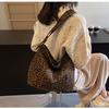 Autumn and Winter Fashion Leopard Print Tote Bag, Female Students Commute To Class, Large-capacity Messenger Bag