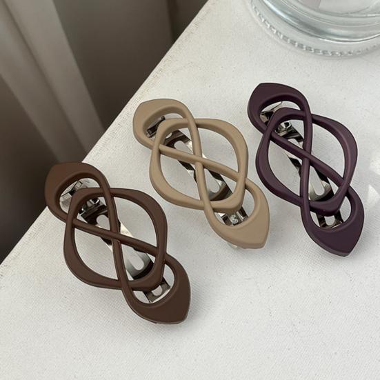 Hair Barrette Retro Style Hollow Metal Spring Design Back Head Hair Clip Women Matte Finish Hair Accessories