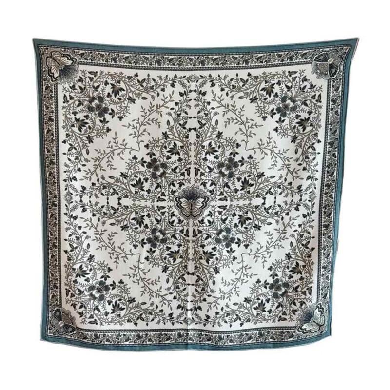 NINA SOLOR Elegant Double-Sided Silk Wool Scarf