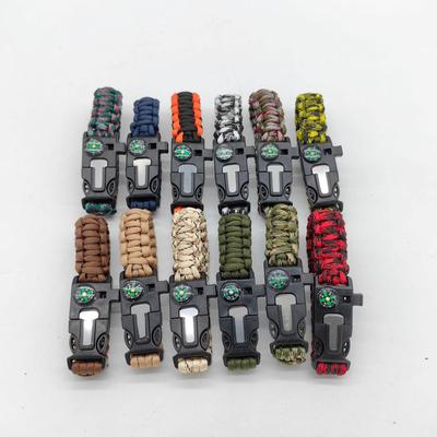 Multifunktionales Paracord Survival Armband: Outdoor Camping Abenteuer Lebenslinie mit Sieben-Kern