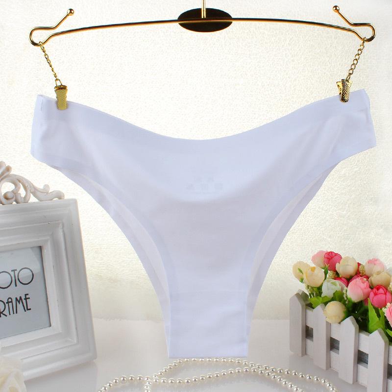 Low-Rise Seamless Ice Silk One-Piece Panties with Pure Cotton Crotch - Women's Triangle Style