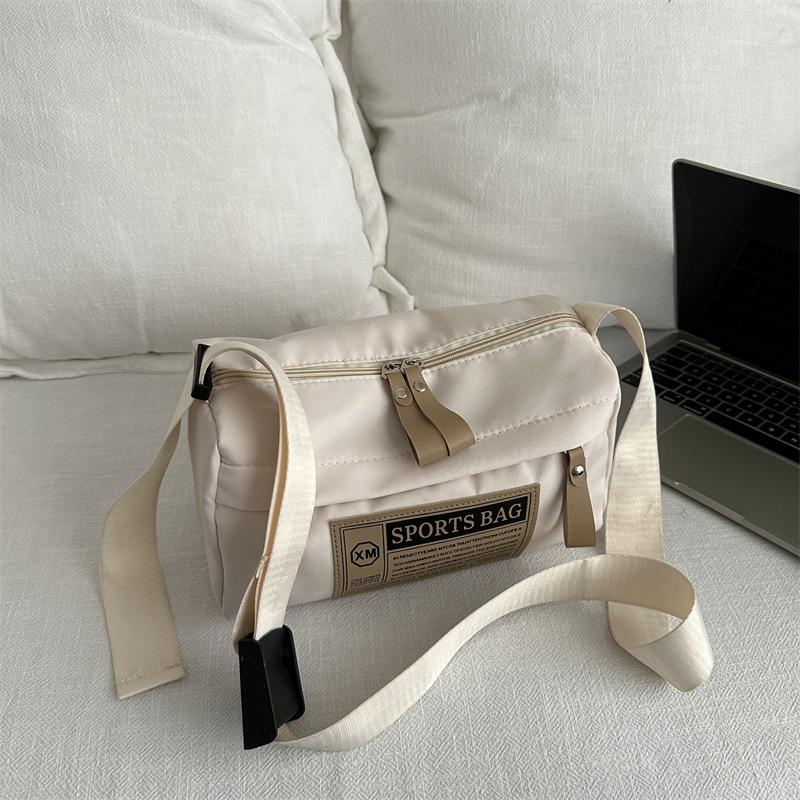 

Модная сумка-мессенджер из ткани Оксфорд, весна 2025, новая легкая сумка-мессенджер с большой вместимостью, простая сумка-подушка