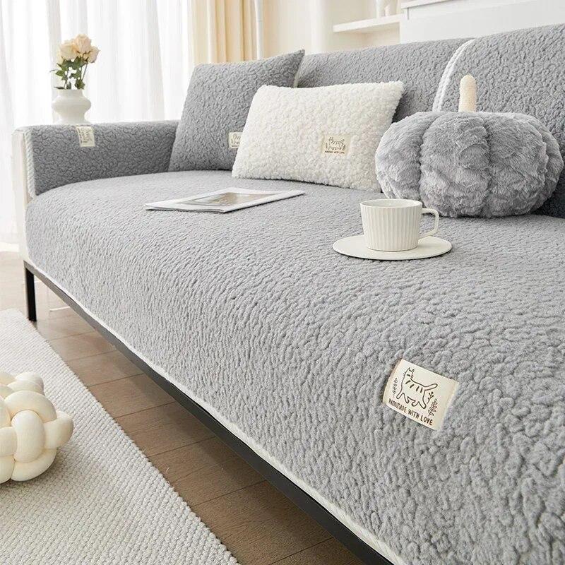 Nordic Solid Color Winter Lamb Wool Sofa Towel Thicken Plush Soft and Smooth Sofa Covers for Living Room Anti-slip Couch Cover