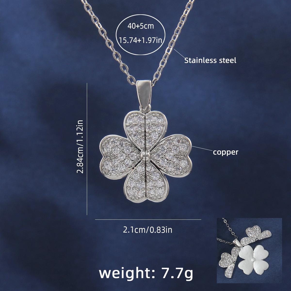 

Усовершенствованное открывающееся ожерелье из титановой стали с цирконием и клевером с простой и элегантной двухслойной цепочкой на ключице из счастливой травы.