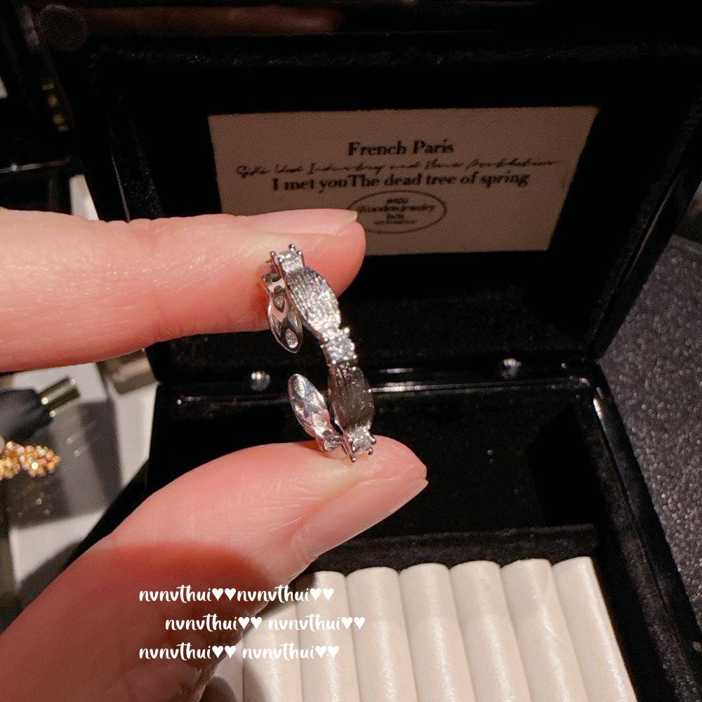 Vintage Italian Mobius Twist Bracelet with Pavé Diamonds and Hand-Brushed Zircon Ring