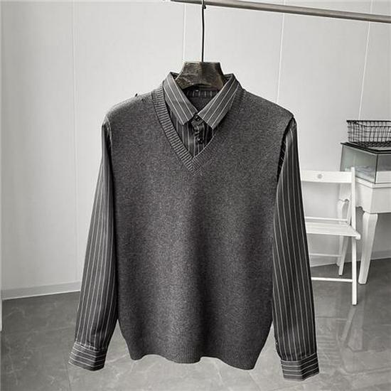 British-Style Knit Vest Shirt: Soft, Textured, Casual Two-in-One Sweater for Men - Perfect for Autumn and Winter.