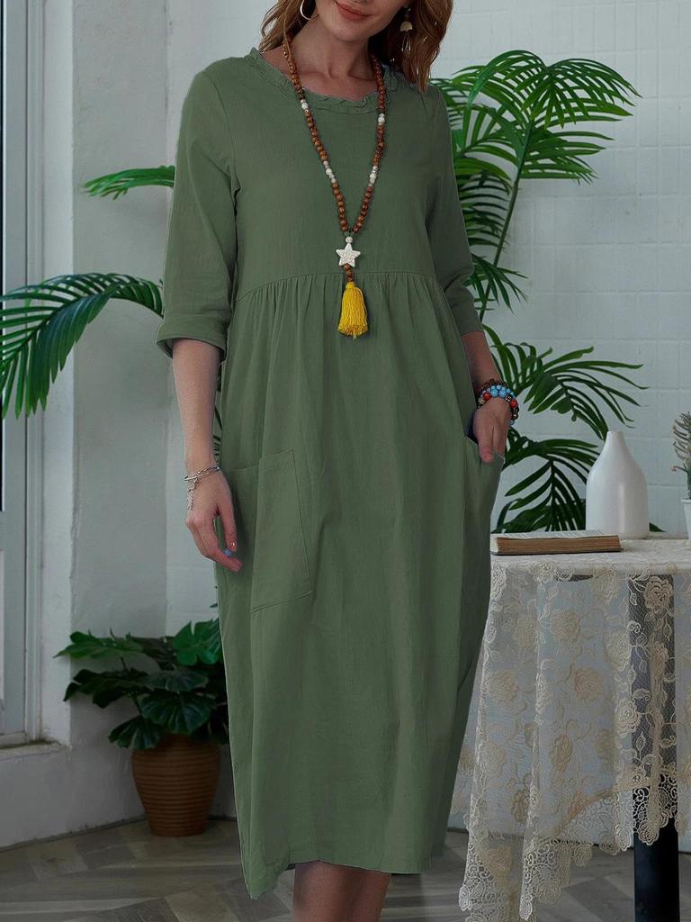 Elegant Women's Mid-Length Solid Color Dress with 3/4 Sleeves and Round Neck