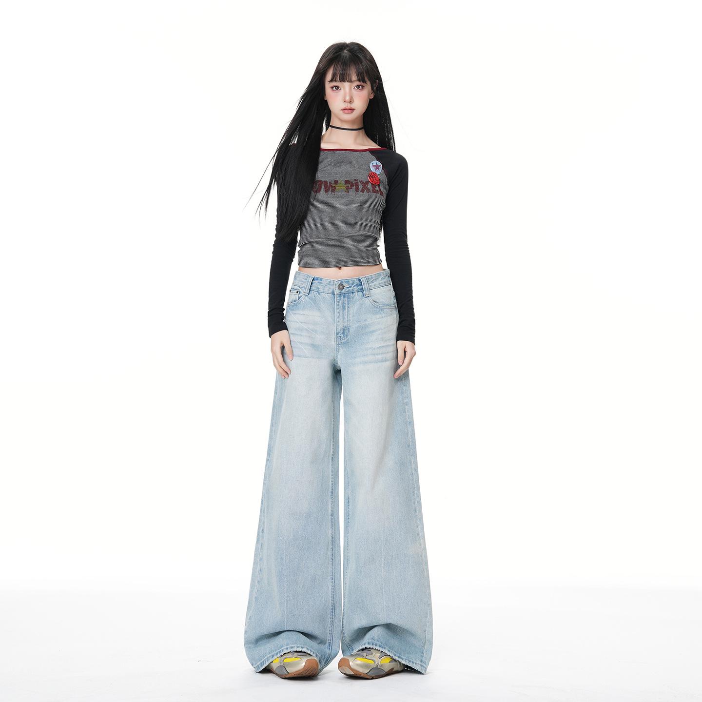 Spring 2026 Women s Light Blue High-Waisted Wide-Leg Jeans Small