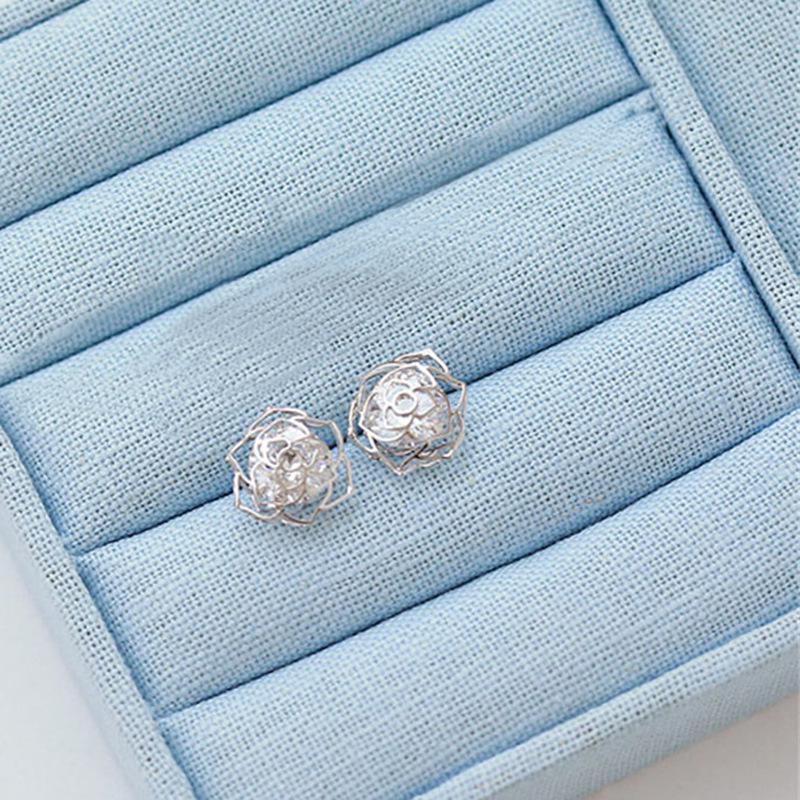 Korean Retro Rose Flower Stud Earrings - New Fashionable Accessories for Women and Students
