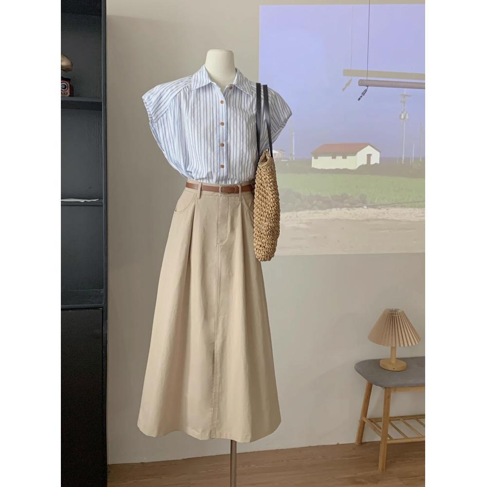 

Французская миди-юбка А-силуэта и полосатая рубашка с рукавами-буфами для миниатюрных женщин M (90-100 jin recommended)