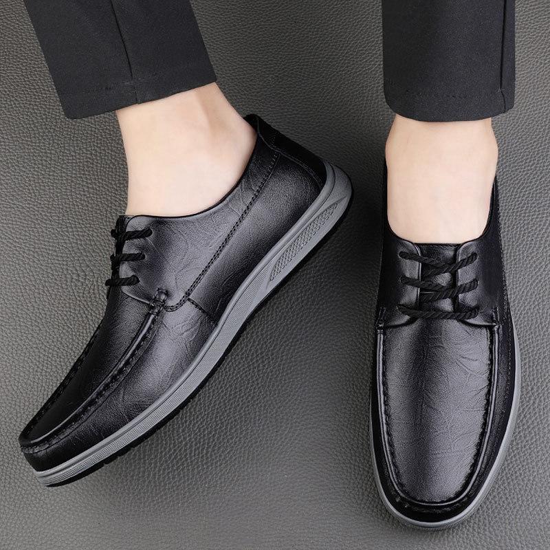 Men's Casual Leather Slip-On Shoes, First Layer Cowhide, Large Size, Youth Style, Summer Edition.