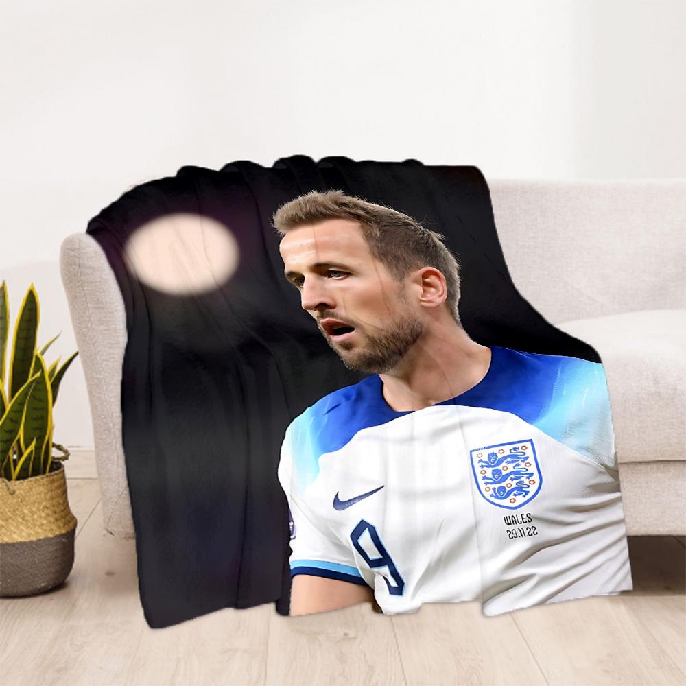 1pc Brazilian Footballer Victory Flannel Blanket,Ultra Soft Warm Plush Throw for Home Bedroom Bed Sofa Cover Office Travel Picnic. MT071029
