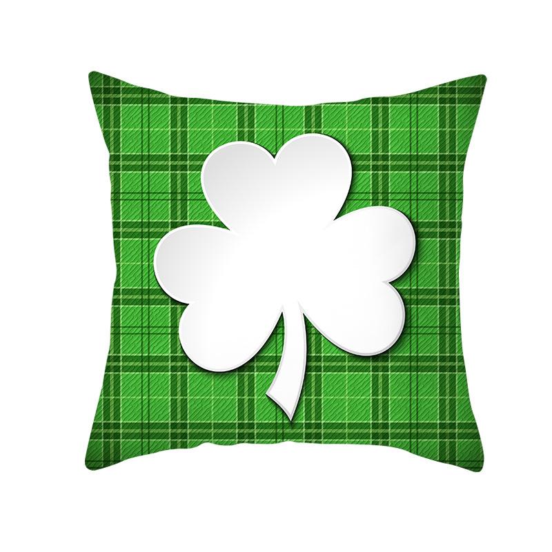 Home St. Patrick's Day Green Peach Velvet Cushion Cover National Day Four-Leaf Clover Cushion Cover
