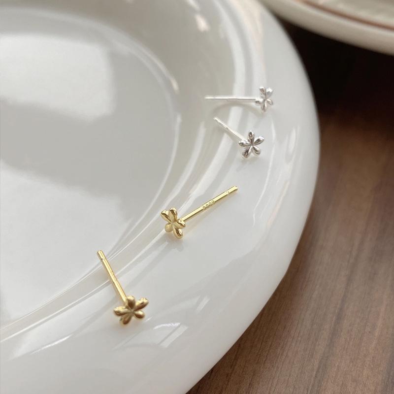 Sterling Silver Mini Flower Stud Earrings for Women - Sweet, Versatile, Cartilage-Friendly.