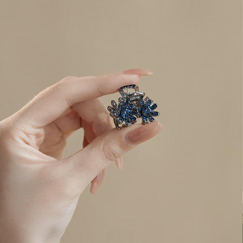 CHIMERA Daisy Hair Claw Clip, Hair Accessory, Korean Style Hair Clip, Bangs Clip, Side Clip