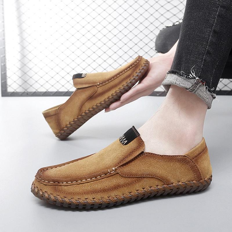 Fashion 2025 New Handmade Leather Men Shoes Casual Comfortable Men Loafers Suede Leather Shoes Men Flats Hot Sale Outdoor Walking Shoes